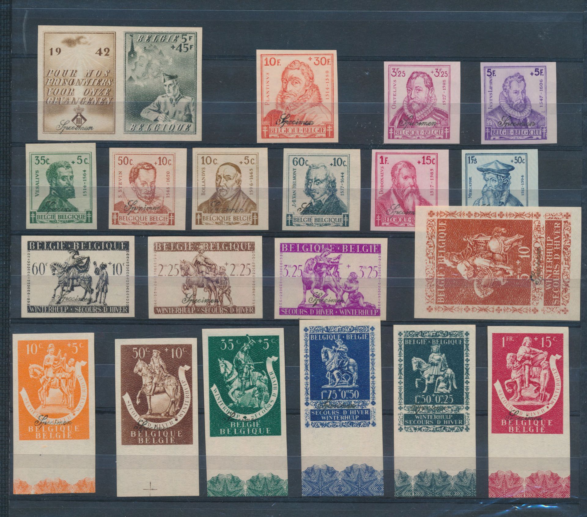 1942 