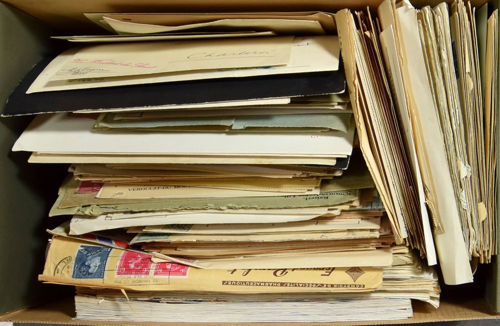 Accumulation of hundreds of letters various countries and periods, vf/f/to be checked