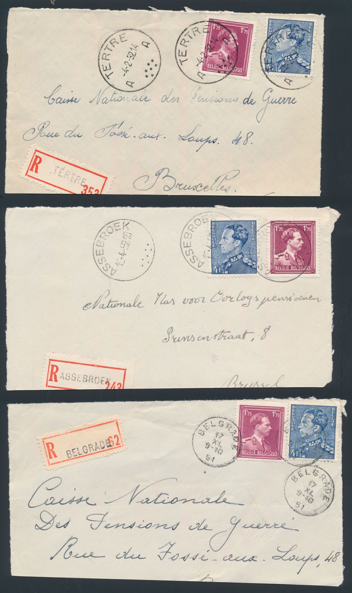 Composition de 100 devant de lettres avec différentes valeurs, tb/m.