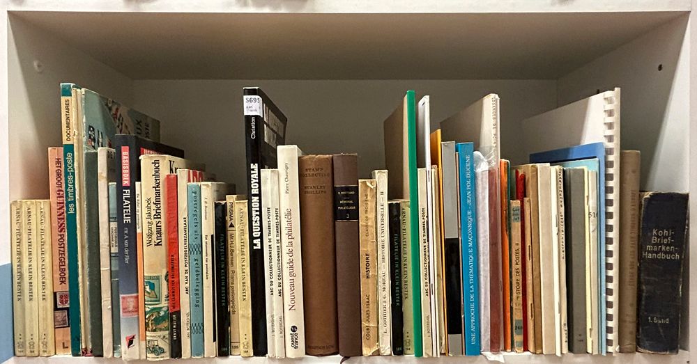 Diverse landen, samenstelling van 64 boeken, zie foto op website