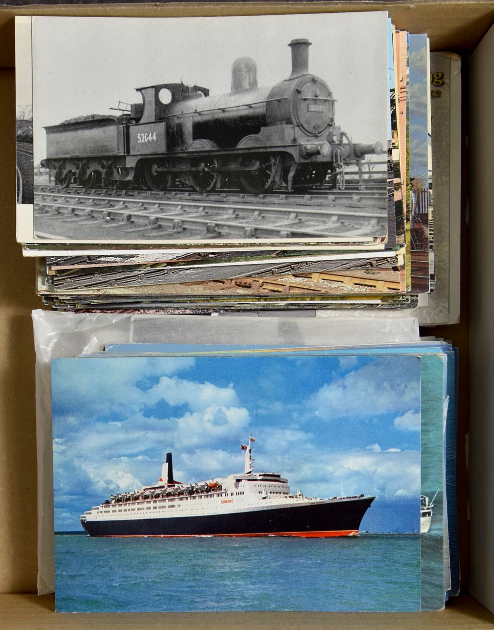 Auto's, autobussen, treinen en scheepvaart (277 stuks)