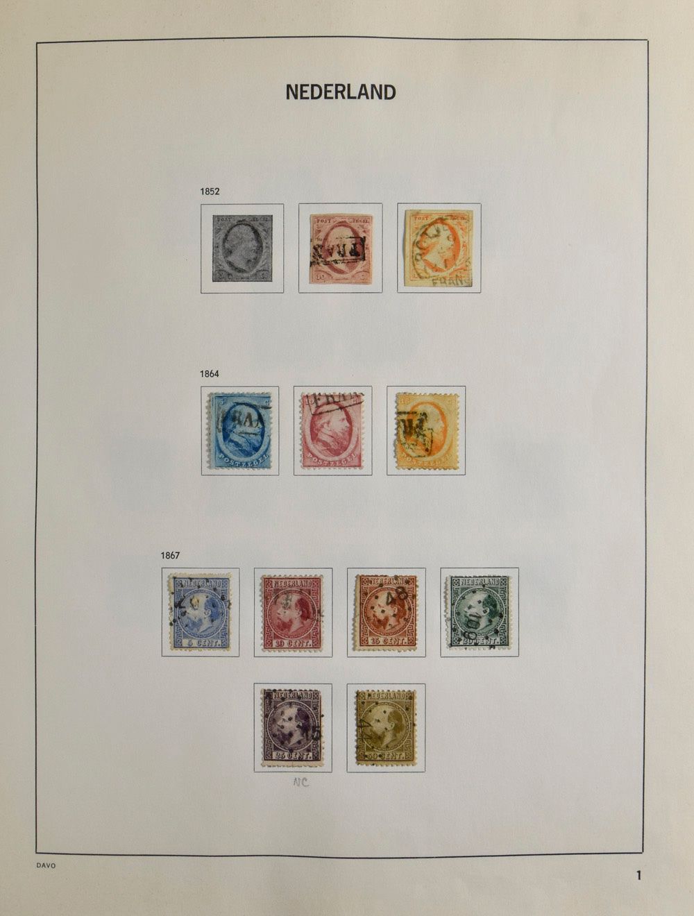 1852/1964 Collection dans l'album Davo comprenant de meilleurs timbres non utilisés à partir de 1899, ainsi que de meilleurs timbres classiques, non utilisés dont les n° 64, 68, 74, 77, 78, 84/86, Konijnenburg, En Face hautes valeurs, zm/m/ntz. 