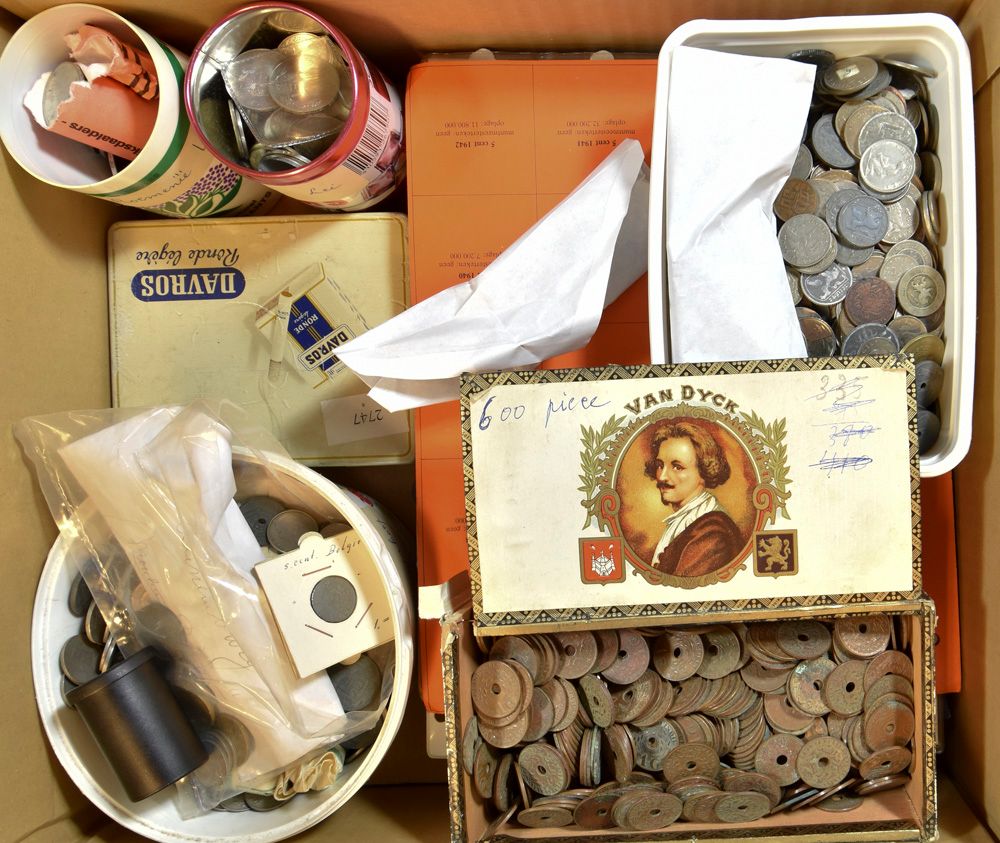 MUNTEN: Diverse landen gemengd w.o. Roemenië, Luxemburg, Ned. Indië, restantje België, antieke munten, enz. (+/-13kg)