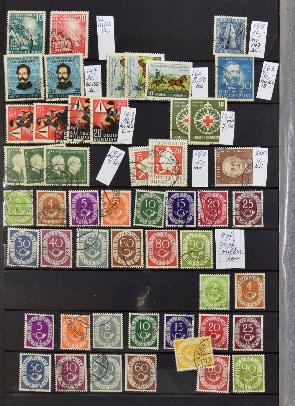 Zusammenstellung verschiedener Länder und Epochen in 8 Büchern, darunter Bund, Schweiz, Österreich, Frankreich, Großbritannien, einwandfrei/schön/zu kontrollieren