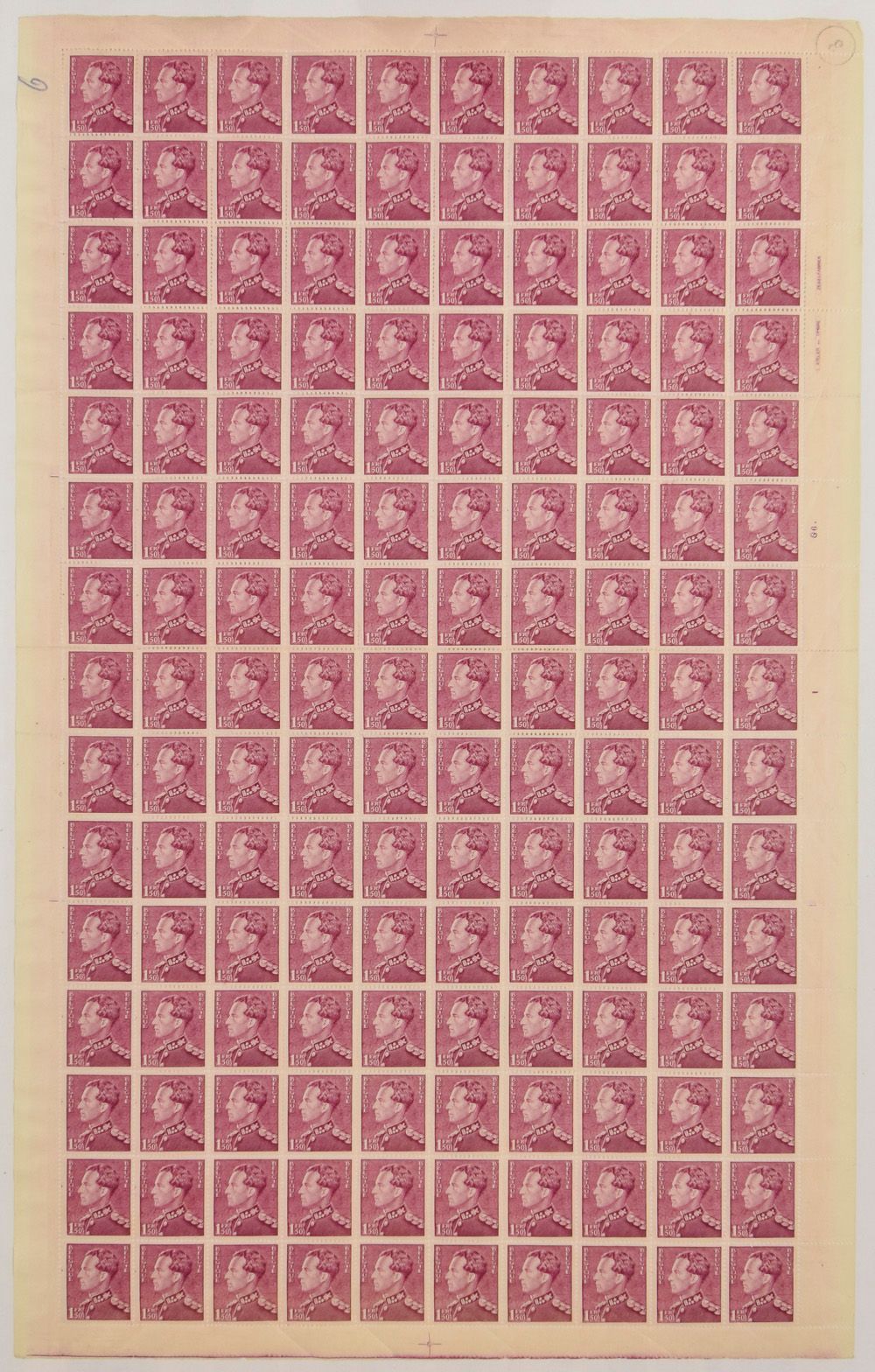 Feuilles entières avec numéros de planches et inscriptions marginales N° 429 (2x feuille de 150), 431 (1x feuille de 150), 434 (3x feuille de 150) et 531 (2x feuille de 150), tb/m.