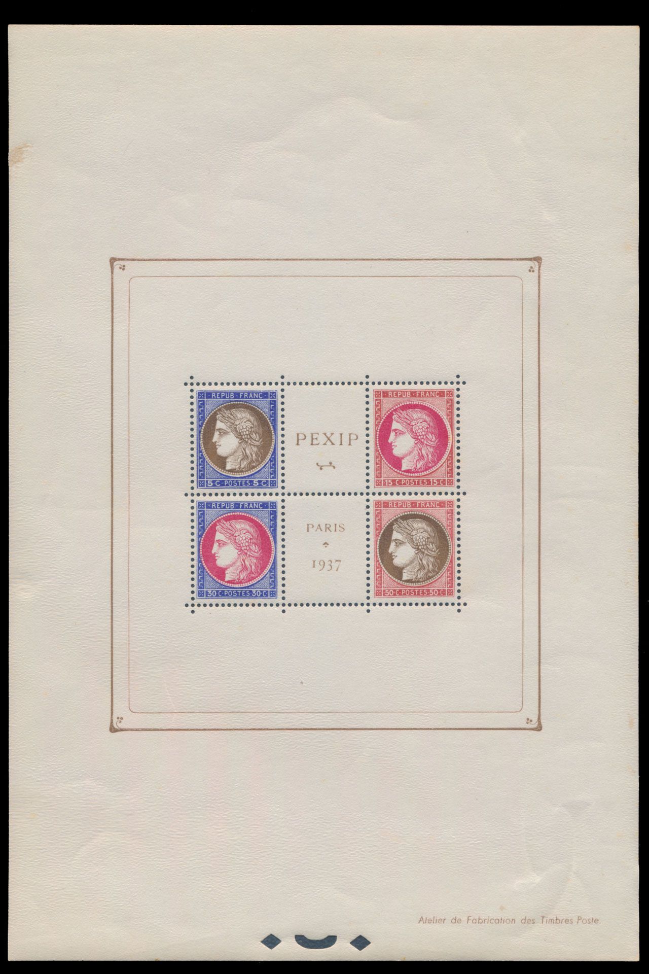 Verschiedenes im Karton, u.a. Frankreich Pexip-Block (3x) (nicht schön, aber Marken **), Louvre-Karten u.a., Japan 4 Dragons, schön/zu kontrollieren.