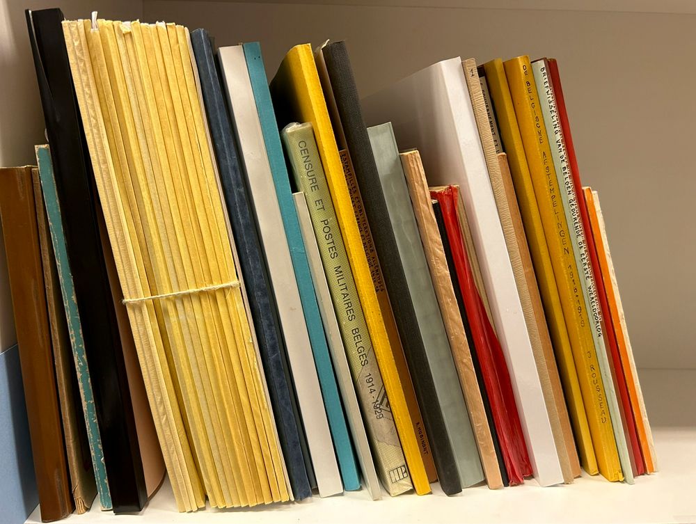 Samenstelling van 48 boeken, zie foto op website