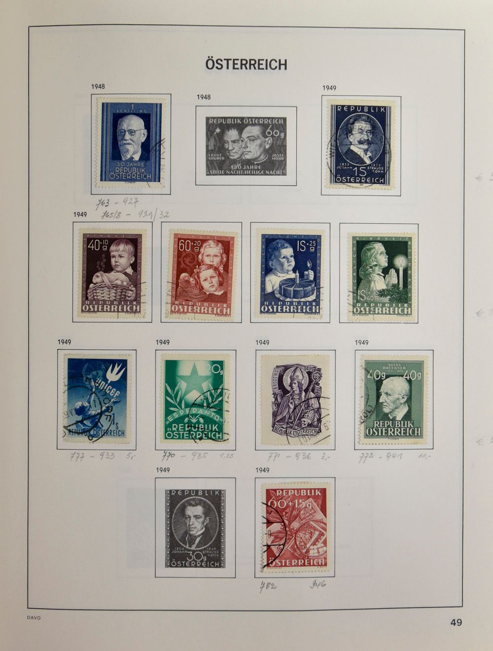 1945/2000 Verzameling in album Davo waarbij volledige reeksen o.a. 