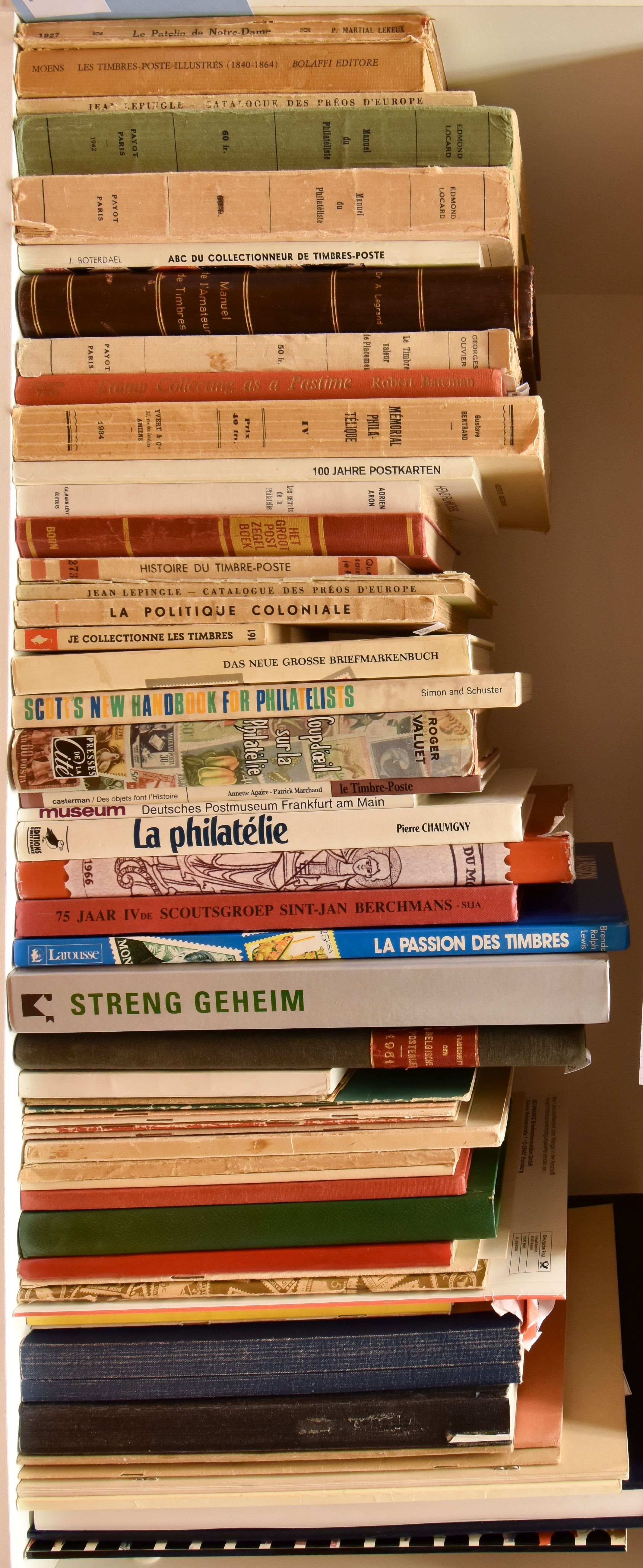 Diverse landen, samenstelling van 63 boeken/boekjes, zie foto op website