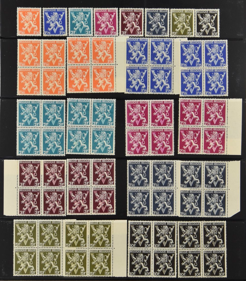 1944/1968, verzameling w.o. in blok van 4, in ringband, zm.