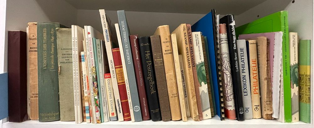 Diverse landen, samenstelling van 50 boeken, zie foto op website