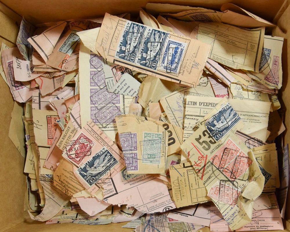 mostly 1940/45 and 1950/51, railway fragments in large cardboard box, vf/f/to be checked.
