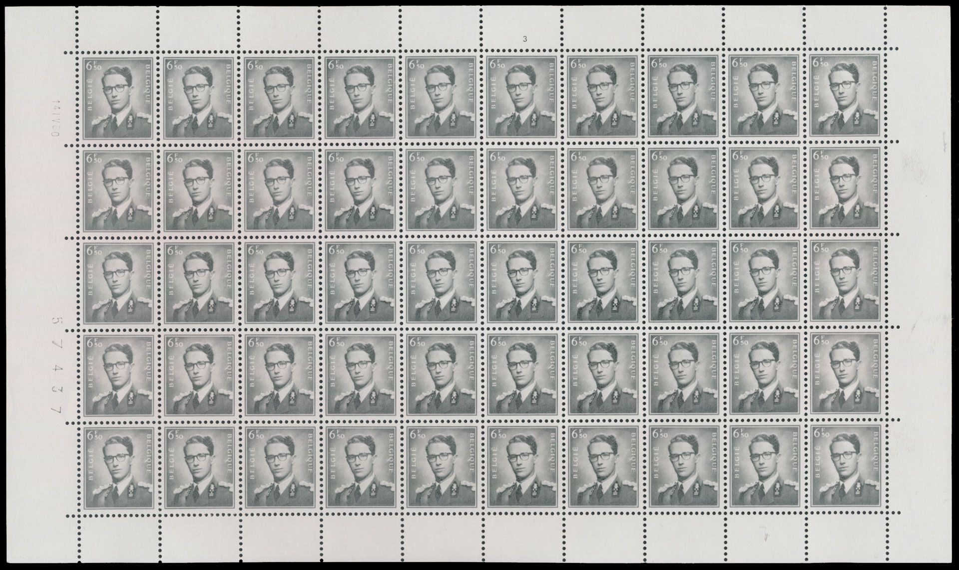 No 1069A '6.50 Fr gris' (feuille complète de 50) planche no 3, non pliée, non écrite - LUXE (date d'impression 14/04/1960) (OBP €5,250).