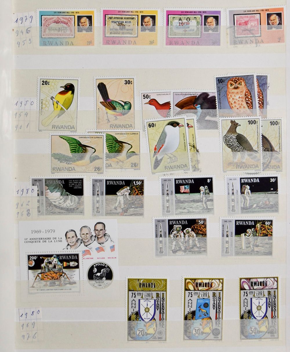 Accumulation in 5 books+ 1 map, with sheets and part of sheets, sets, thematics, VF/F/to check.