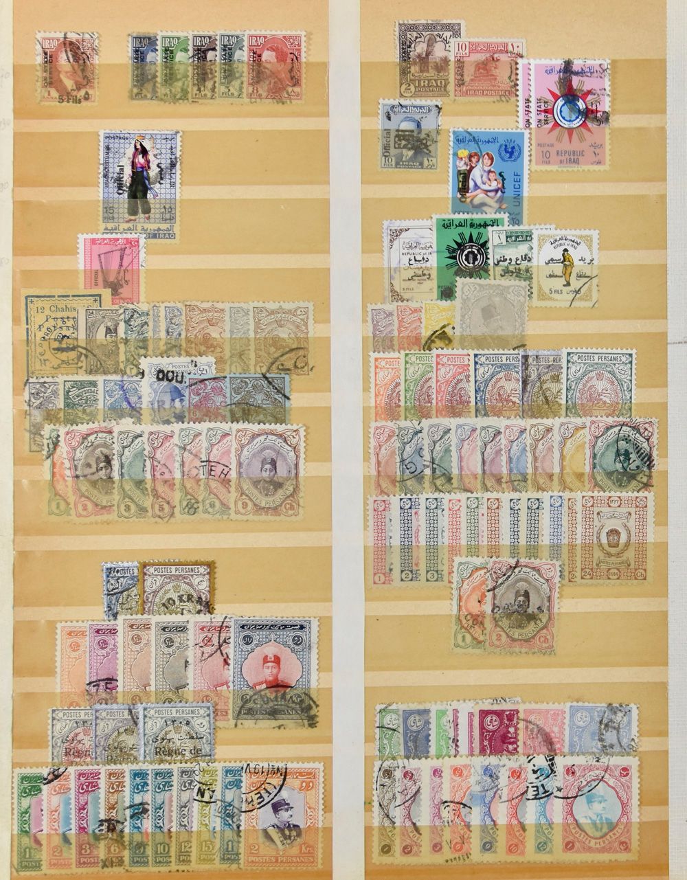 Zusammenstellung verschiedener Länder und Epochen in 9 Einsteckbüchern, darunter Malta, Albanien, Commonwealth, französische Gebiete, Großbritannien, Südamerika, Thema, Iran, Frankreich usw., einwandfrei/schön/zu kontrollieren