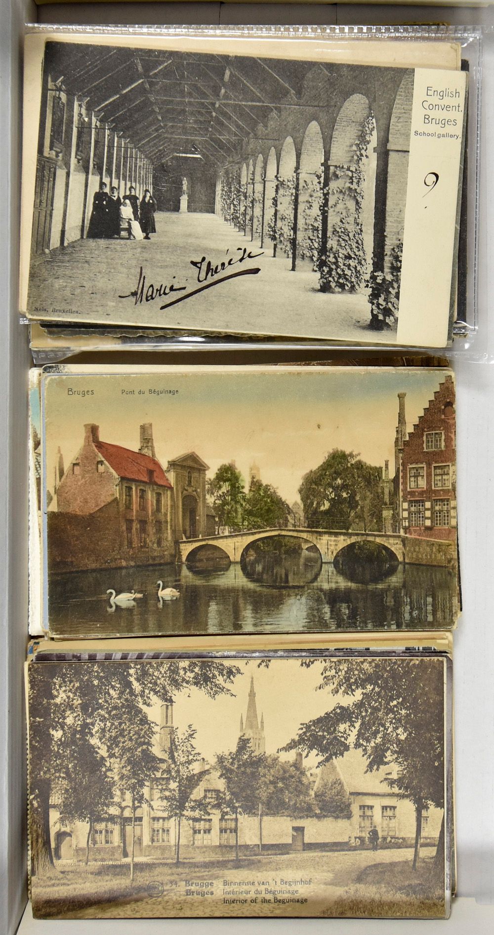 Bruges, cartes anciennes (103), (10) procession par l'illustrateur Van Acker + (8) cartes photos des célébrations de 1925, (121 pièces)