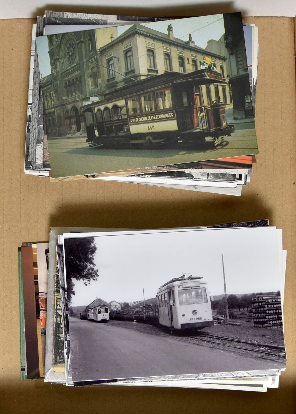 Trams, alle periodes en enkele repro's, ook enkele bussen (165 stuks)