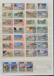 1970/2000 Verzameling in insteekboek, volledige reeksen en blokken, velletjes, zm (Yv. €1.024)