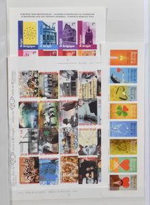 1998/2009 Collection in stockbook, including souvenir sheets and booklets (incomplete years), vf (OBP €12,311)