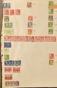 3 fardes, des milliers de timbres sur feuilles, tous avant 2000, pas mal pour l'avant-guerre, à voir
