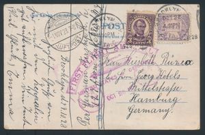 27.10.1928 N° 8Ac (Mi. Zeppelin Specialised), LZ 127 Amerikafahrt illustrierte Postkarte, versandt von Brooklyn, NY nach Hamburg, Deutschland und frankiert mit 53c, Zeppelinflugstempel „First Flight Air Mail” in Violett daneben, ebenso Friedrichshafen-Ankunftsstempel, kleine Knicke, aber insgesamt in gutem Zustand, einwandfrei