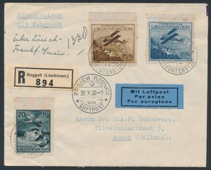 18.10.1930 luchtpostbriefkaart verzonden als aangetekende post vanuit Ruggell naar Assen, Nederland, gefrankeerd met de waarden 20rp, 25rp en 35rp van de luchtpostuitgifte uit 1930 (Michel 109-111), Zürich transitpoststempel op de voorzijde en aankomstpoststempel op de achterzijde, f