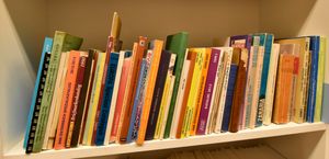 Catalogi (63 stuks) uit diverse landen, zie foto website