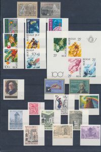 1982 