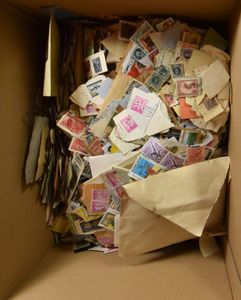 Papier varié et sur fragment, dont également la Belgique, b/à voir