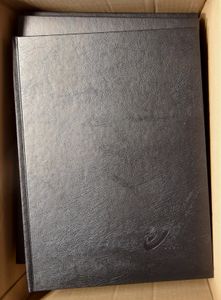 Insteekalbums, 12 albums (8/16 pagina's), zwarte bladzijdes, met Bpost logo
