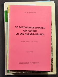 Samenstelling van 8 boeken + 1 postmap (jaar 1957, voorzichtig bekijken)
