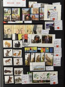 2000/2020 Verzameling zegels, blokken en boekjes in 2 insteekboeken gedeeltelijk op FDC, zm