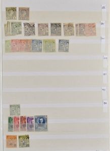 1885/1992 Verzameling met dubbels in insteekboek, zm/m/ntz