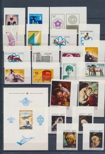 1976 