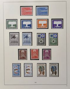 1956/1996 Waarbij Luxemburg 1956 en 1957, Liechtenstein 1960 en Andorra 1972, 5 Safe albums, quasi volledig ook boekjes en blokken, zm