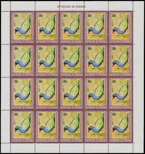 N° 838 A/F 'Birds' with reddish brown frame in perforated sheets of 20 **, VF (OBP € 20.000)