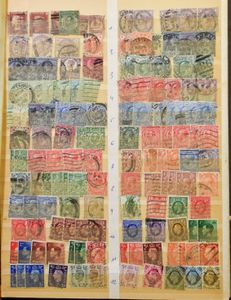12 insteekboeken, w.o. redelijk wat langlopende reeksen, m/ntz