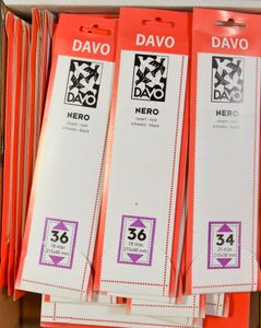 Klemstroken (zwart), Davo, allerlei formaten en nog in verpakking, meer dan 35 pakjes met winkelprijs van €8,35 per stuk