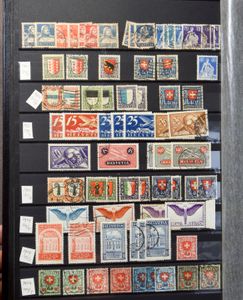 Diverse items in 6 albums, w.o. Duitsland Bund, mooie verzamelingen **, Engeland, Joegoslavië, tevens insteekboek Zwitserland, zm/m/ntz