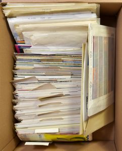 1987/2003 Voorraad nominaal in postfolders en omslagen, inclusief blokken en boekjes, zm