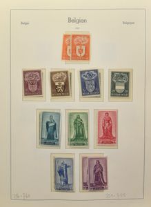 1945/1979 Verzameling in Leuchtturm album, waarbij veel reeksen jaren '50, soms dubbel verzameld, zm