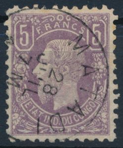 N° 5 False perf, non-compliant and W-shaped hair strand. False, but not dangerous; to be checked