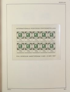 1867/2001 Verzameling in 3 albums met o.a. veel postfris, legioenblokken, zm/m