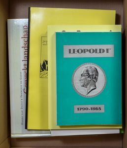 8 naslagwerken, w.o. 2 tentoonstellingscatalogi, NIPA, De Postzegel Jubileumboek, Historische studie, Mechelen, mijn dorp, enz.