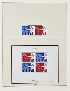 1956/1998 Quasi volledige verzameling in 5 Lindner albums en 1 insteekboek, inclusief blokken, zm