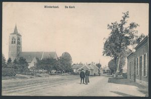 Minderhout, belle vue du village avec l'église (1 pièce)