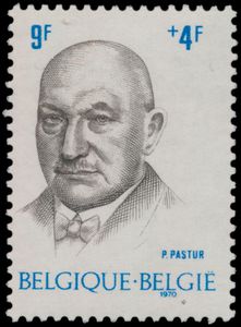 N° 1560-Cu 'Pastur 9 Fr' 'STERK verschoven zegelbeeld' (met vergelijkingszegel), zm.