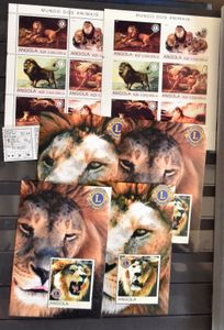 POLITIQUE : Lions, Rotary, Kiwani, Esperanto, composition en classeur et chemise, tb/b