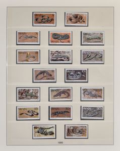 1979/1994 Collection complète de produits neufs dans l'album Lindner avec des blocs supplémentaires oblitérés, tb
