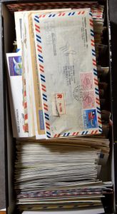 Diverse landen, 1° en speciale vluchten, samenstelling +/- 600 poststukken, zm.